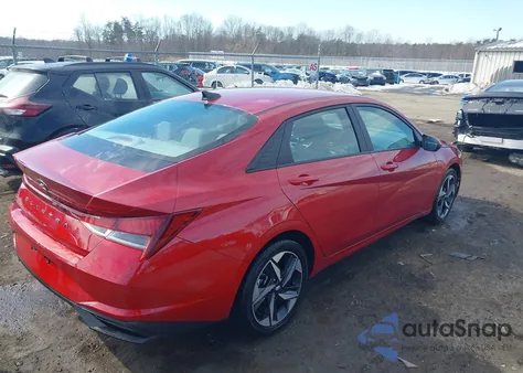 2023 Hyundai Elantra Sel z USA, uszkodzony, nr VIN KMHLS4AG5PU459856
